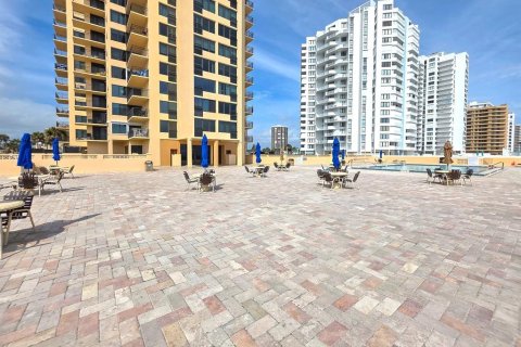 Condominio en venta en Daytona Beach Shores, Florida, 2 dormitorios, 98.29 m2 № 2134834 - foto 24