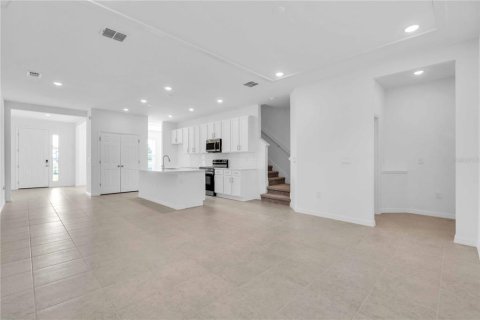 Adosado en venta en Apopka, Florida, 3 dormitorios, 170.94 m2 № 1886928 - foto 3