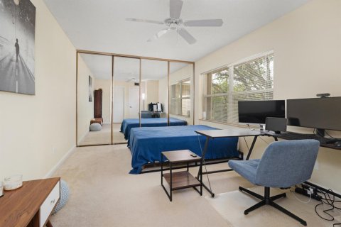 Adosado en venta en Lake Clarke Shores, Florida, 2 dormitorios, 127.65 m2 № 2146749 - foto 14