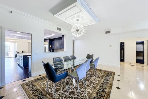 Condo in Orlando, Florida, 3 bedrooms  № 2403655 - photo 22