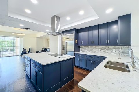 Condo in Orlando, Florida, 3 bedrooms  № 2403655 - photo 20