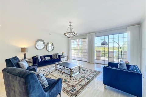 Condo in Orlando, Florida, 3 bedrooms  № 2403655 - photo 28