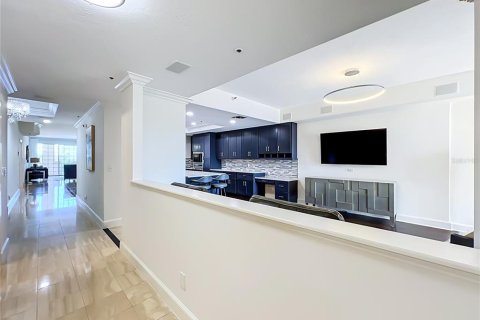 Condo in Orlando, Florida, 3 bedrooms  № 2403655 - photo 5
