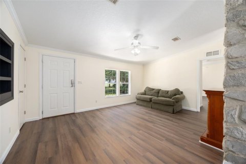 House in Crystal River, Florida 3 bedrooms, 140.47 sq.m. № 1832883 - photo 10