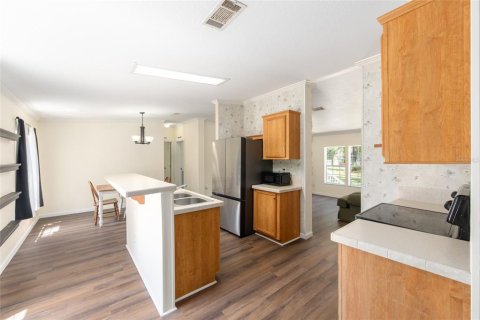 House in Crystal River, Florida 3 bedrooms, 140.47 sq.m. № 1832883 - photo 19