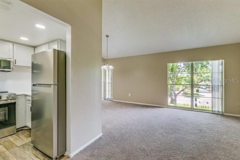 Apartamento en alquiler en Tampa, Florida, 1 dormitorio, 65.03 m2 № 1793698 - foto 2