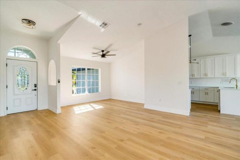 Casa en alquiler en Rotonda, Florida, 3 dormitorios, 147.34 m2 № 1574084 - foto 19