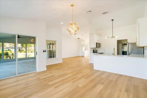 Casa en alquiler en Rotonda, Florida, 3 dormitorios, 147.34 m2 № 1574084 - foto 9