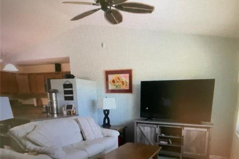 House in Homosassa, Florida 2 bedrooms, 117.06 sq.m. № 2210397 - photo 10
