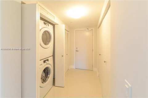 Купить кондоминиум в Майами-Бич, Флорида 3 спальни, 155.05м2, № 1949404 - фото 22