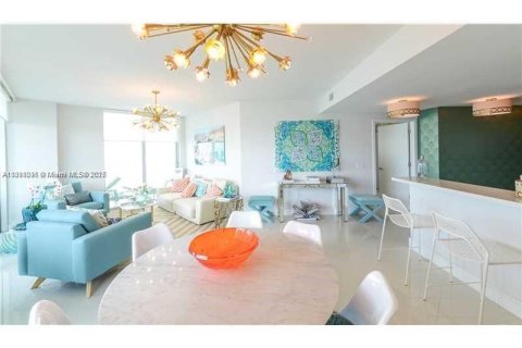 Купить кондоминиум в Майами-Бич, Флорида 3 спальни, 155.05м2, № 1949404 - фото 5