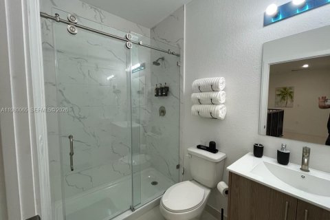 Villa ou maison à louer à Florida City, Floride: 5 chambres, 209.03 m2 № 2079682 - photo 8