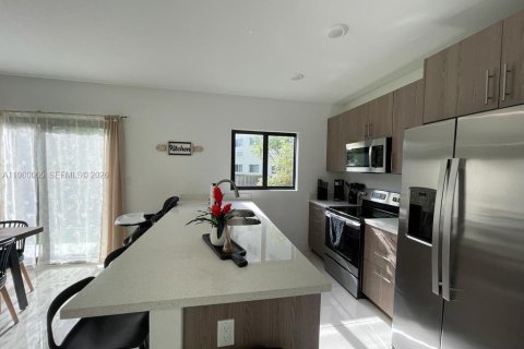Villa ou maison à louer à Florida City, Floride: 5 chambres, 209.03 m2 № 2079682 - photo 21