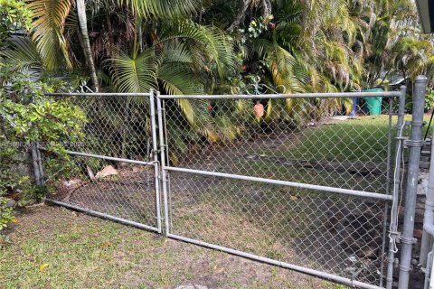 Купить виллу или дом в Майами, Флорида 3 спальни, 147.71м2, № 2048430 - фото 10