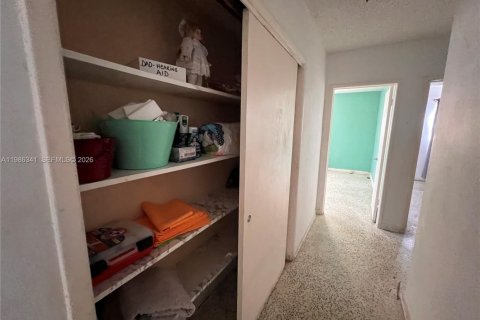 Купить виллу или дом в Майами, Флорида 3 спальни, 147.71м2, № 2048430 - фото 27