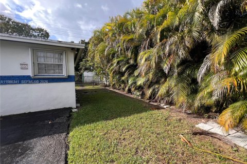 Купить виллу или дом в Майами, Флорида 3 спальни, 147.71м2, № 2048430 - фото 7