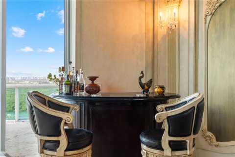 Купить кондоминиум в Санни-Айлс-Бич, Флорида 3 спальни, 305.56м2, № 2046268 - фото 5