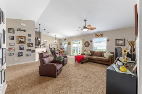 Casa en venta en Ocala, Florida, 4 dormitorios, 160.63 m2 № 1740811 - foto 3