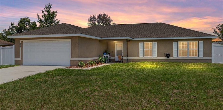 Casa en Ocala, Florida 4 dormitorios, 160.63 m2 № 1740811