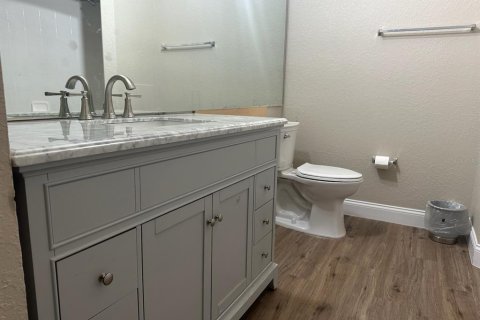 Condominio en venta en Lake Mary, Florida, 1 dormitorio, 77.76 m2 № 1879772 - foto 12