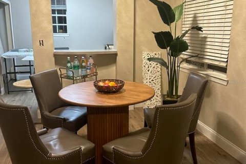 Condominio en venta en Lake Mary, Florida, 1 dormitorio, 77.76 m2 № 1879772 - foto 30