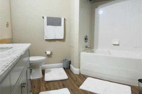 Condominio en venta en Lake Mary, Florida, 1 dormitorio, 77.76 m2 № 1879772 - foto 22