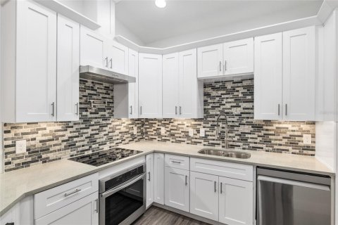 Casa en venta en Lady Lake, Florida, 4 dormitorios, 151.52 m2 № 1562087 - foto 27