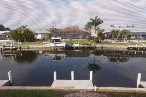 Condominio en alquiler en Punta Gorda, Florida, 2 dormitorios, 77.95 m2 № 2093989 - foto 2