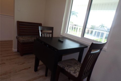 Condominio en alquiler en Punta Gorda, Florida, 2 dormitorios, 77.95 m2 № 2093989 - foto 26