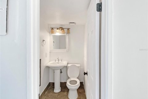 Condo in Gainesville, Florida, 4 bedrooms  № 1383298 - photo 5