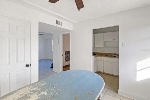 Condo in Gainesville, Florida, 4 bedrooms  № 1383298 - photo 7