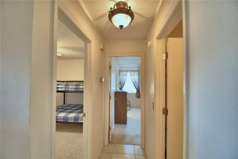 Casa en venta en Lake Wales, Florida, 2 dormitorios, 72.46 m2 № 1608380 - foto 7