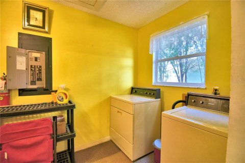 Casa en venta en Lake Wales, Florida, 2 dormitorios, 72.46 m2 № 1608380 - foto 28