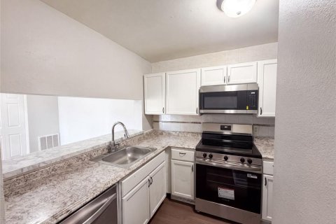 Condominio en venta en Orlando, Florida, 2 dormitorios, 99.68 m2 № 2227391 - foto 9