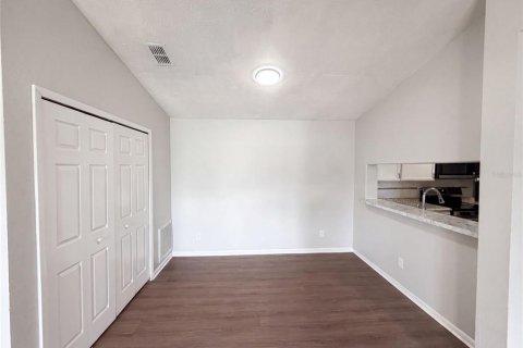 Condominio en venta en Orlando, Florida, 2 dormitorios, 99.68 m2 № 2227391 - foto 11