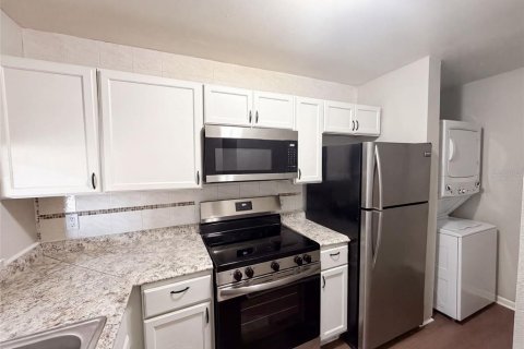 Condominio en venta en Orlando, Florida, 2 dormitorios, 99.68 m2 № 2227391 - foto 2