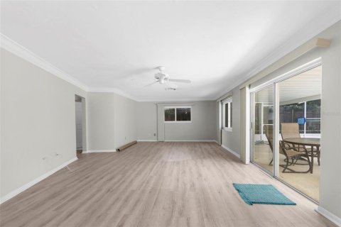 Villa ou maison à vendre à Citrus Springs, Floride: 2 chambres, 116.59 m2 № 1898690 - photo 5