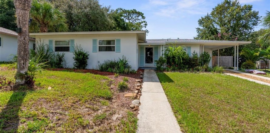 Villa ou maison à Citrus Springs, Floride 2 chambres, 116.59 m2 № 1898690