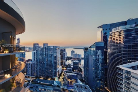 Купить кондоминиум в Майами, Флорида 2 спальни, 89.19м2, № 2021426 - фото 15