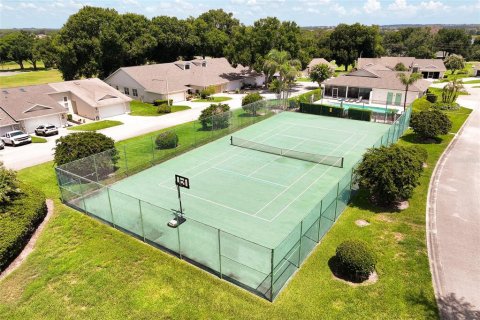 House in Clermont, Florida 3 bedrooms, 307.04 sq.m. № 2220653 - photo 26
