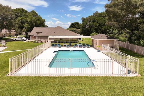 House in Clermont, Florida 3 bedrooms, 307.04 sq.m. № 2220653 - photo 27