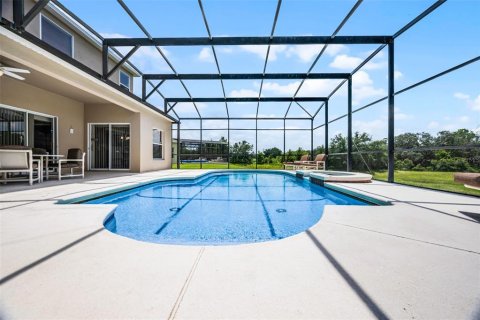 House in Davenport, Florida 5 bedrooms, 232.16 sq.m. № 1850993 - photo 29