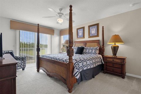 House in Davenport, Florida 5 bedrooms, 232.16 sq.m. № 1850993 - photo 21