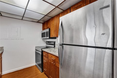 Copropriété à vendre à North Bay Village, Floride: 2 chambres, 95.69 m2 № 1859841 - photo 29
