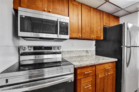Copropriété à vendre à North Bay Village, Floride: 2 chambres, 95.69 m2 № 1859841 - photo 30