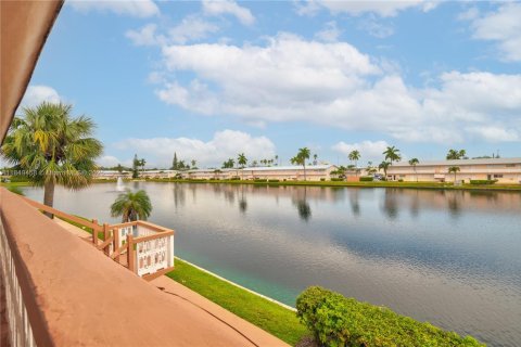 Condo in Hallandale Beach, Florida, 1 bedroom  № 1852095 - photo 26
