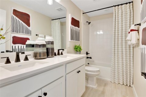 Villa ou maison à vendre à Umatilla, Floride: 5 chambres, 281.49 m2 № 2228444 - photo 18