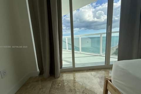 Condominio en venta en Sunny Isles Beach, Florida, 2 dormitorios, 150.78 m2 № 1983793 - foto 6