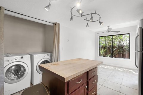 Condominio en venta en Orlando, Florida, 3 dormitorios, 128.11 m2 № 1784620 - foto 17