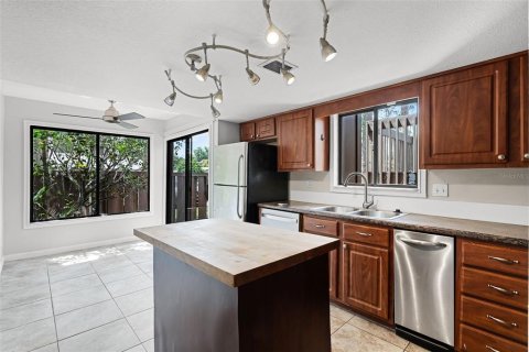 Condominio en venta en Orlando, Florida, 3 dormitorios, 128.11 m2 № 1784620 - foto 11
